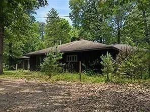 360 L R Outlaw Lane Cleveland, TX 77328