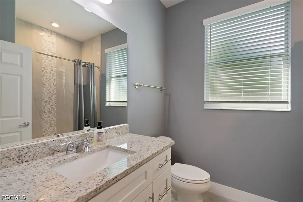 SE 5th Place Cape Coral, FL 33990