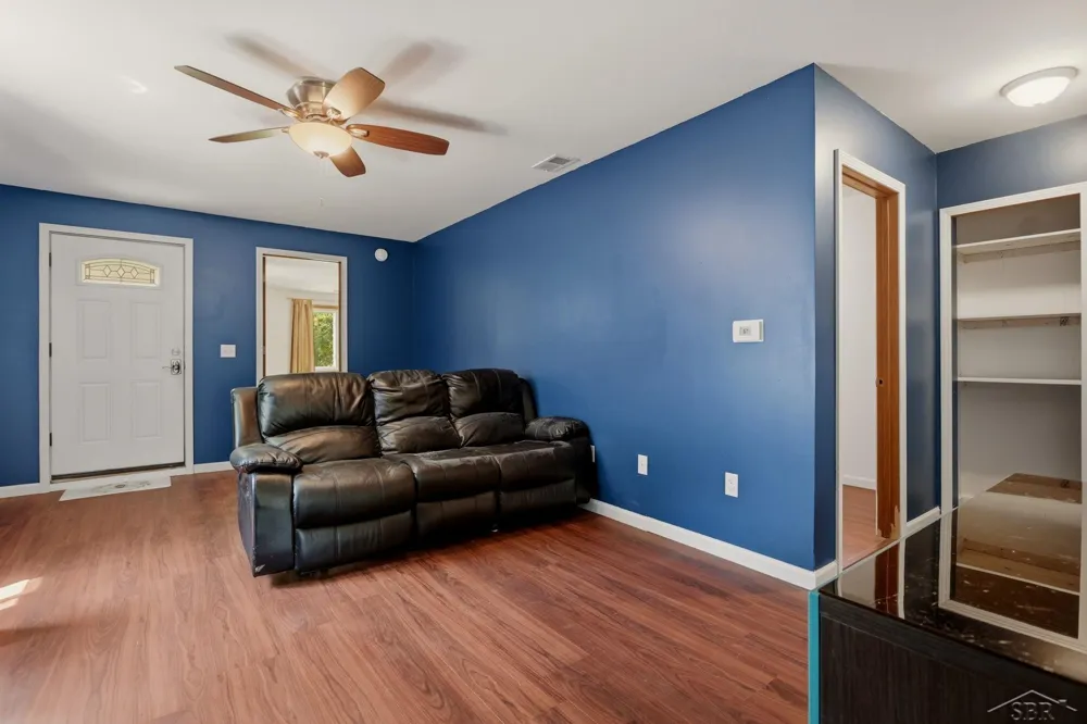 1177 S Poseyville Road Midland Charter Township, MI 48640