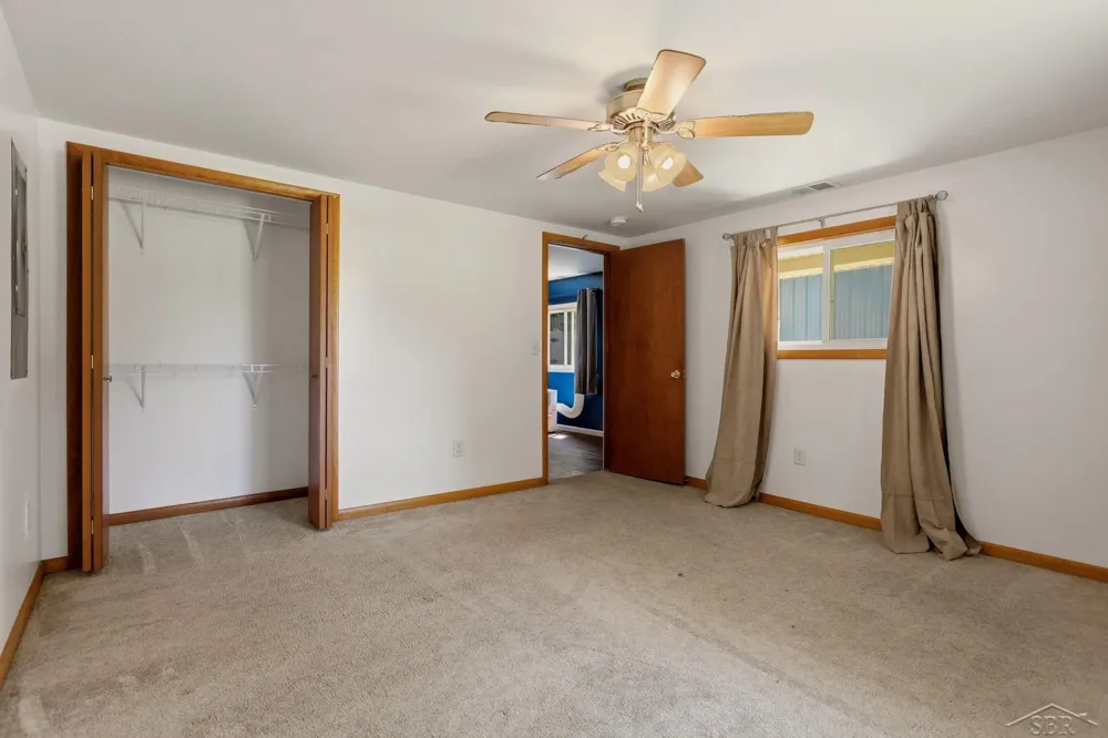 1177 S Poseyville Road Midland Charter Township, MI 48640