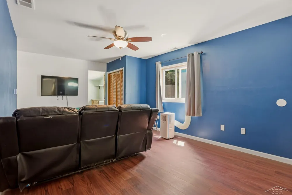 1177 S Poseyville Road Midland Charter Township, MI 48640