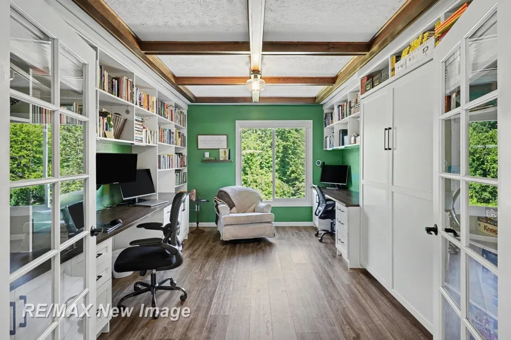 7190 Dark Lake Drive Clarkston City, MI 48346