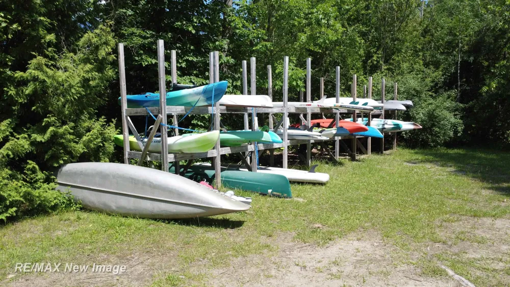 7190 Dark Lake Drive Clarkston City, MI 48346