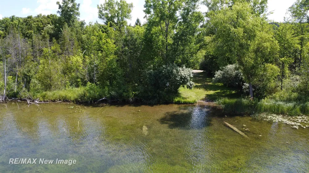 7190 Dark Lake Drive Clarkston City, MI 48346