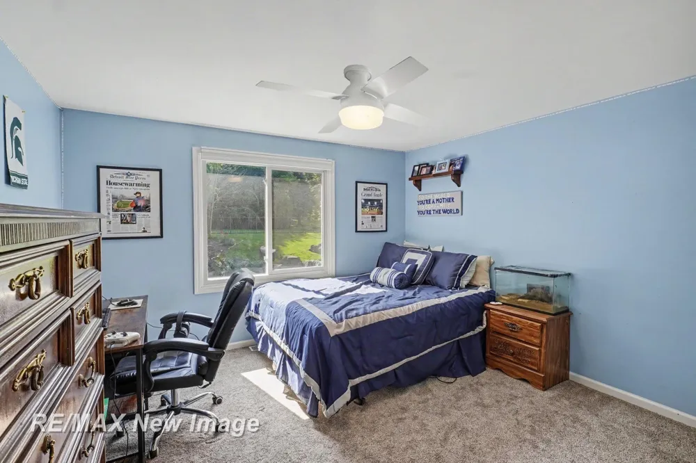 7190 Dark Lake Drive Clarkston City, MI 48346