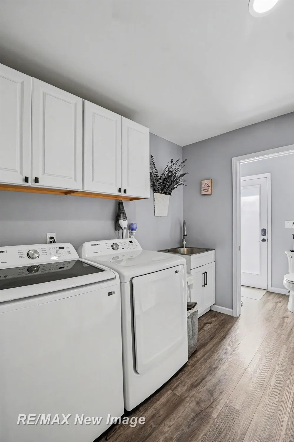 7190 Dark Lake Drive Clarkston City, MI 48346