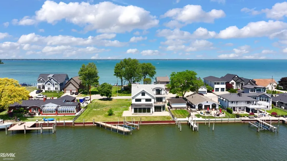 32824 River Road Harrison Charter Township, MI 48045