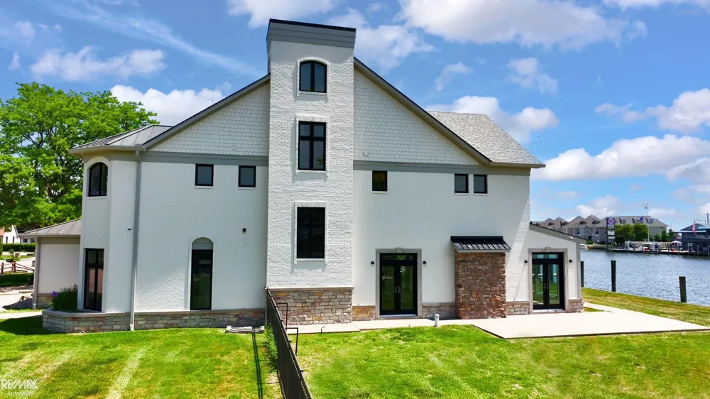 32824 River Road Harrison Charter Township, MI 48045