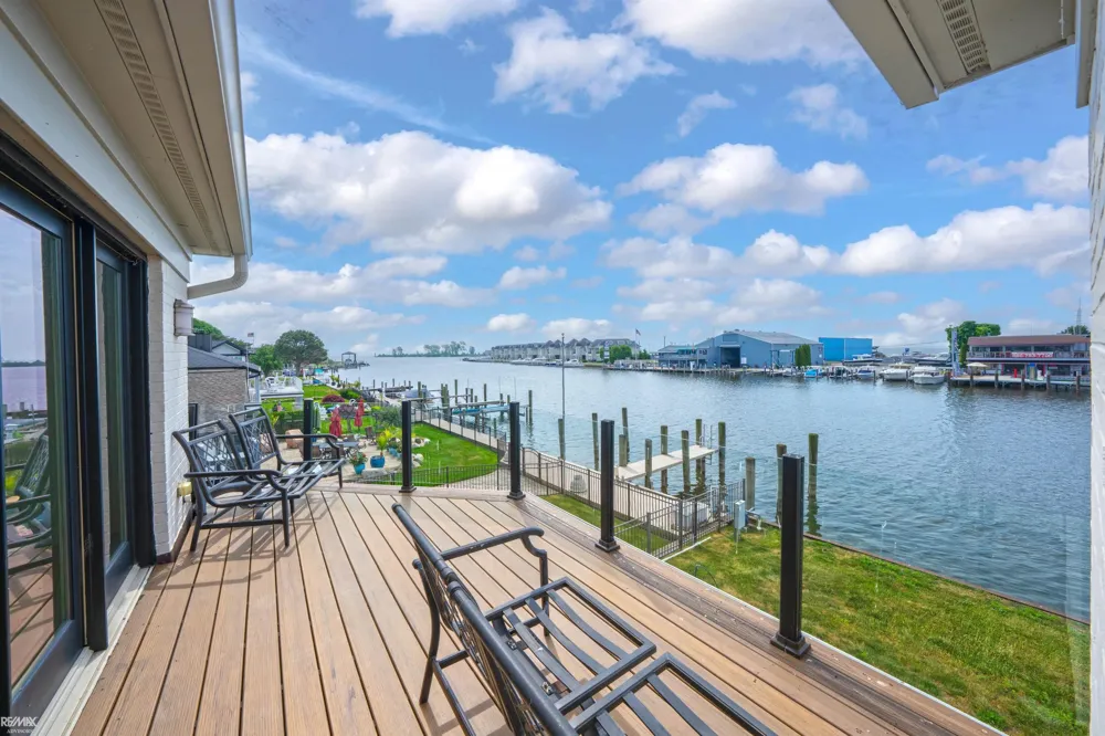 32824 River Road Harrison Charter Township, MI 48045