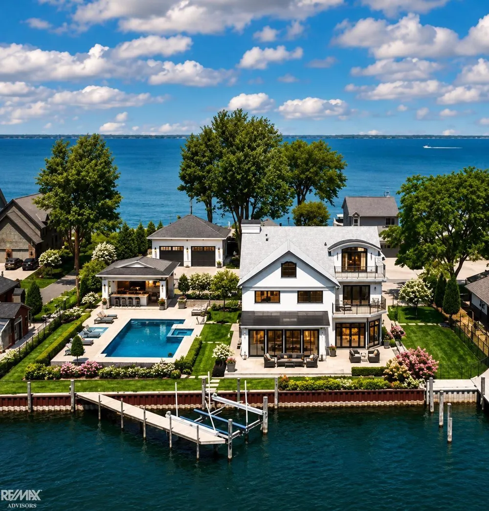 32824 River Road Harrison Charter Township, MI 48045