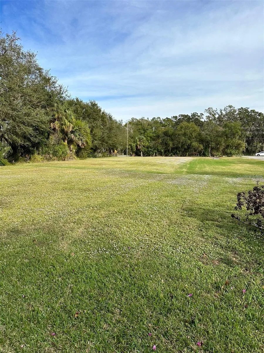 4215 36 AVENUE E Palmetto, FL 34221