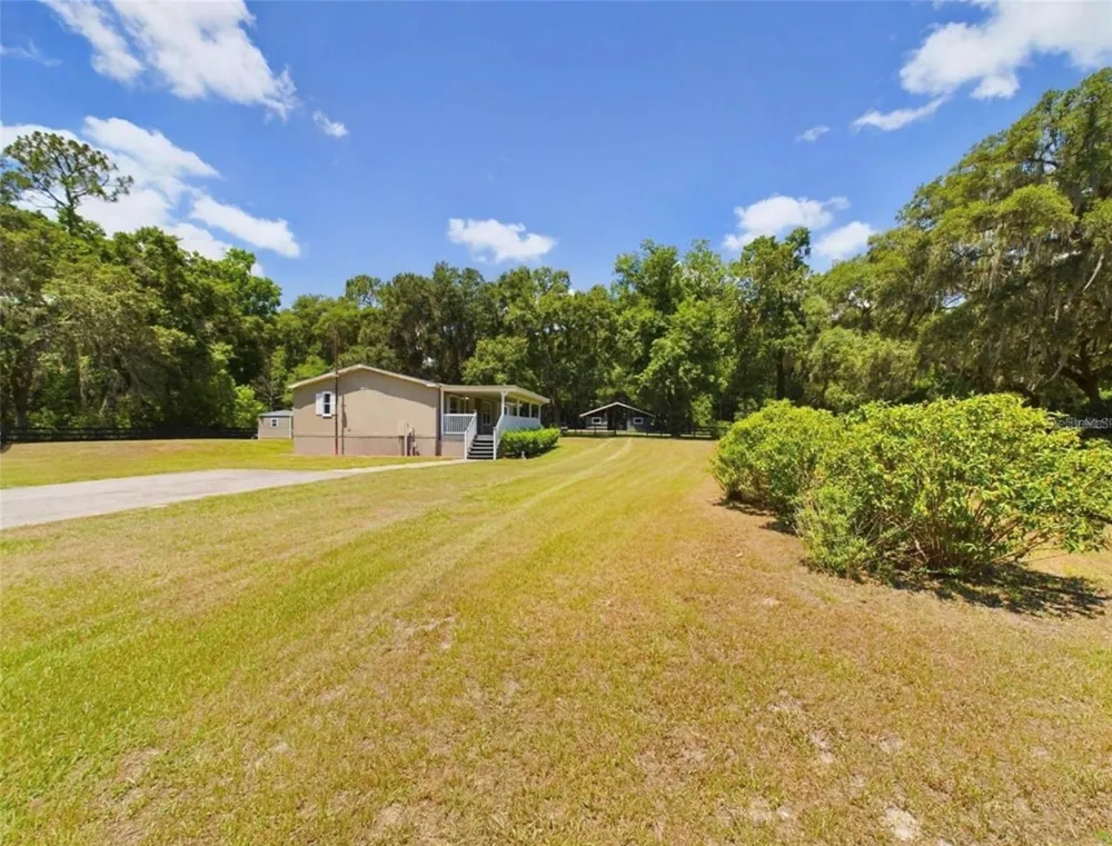 12250 NW 7TH PLACE ocala, FL 34482