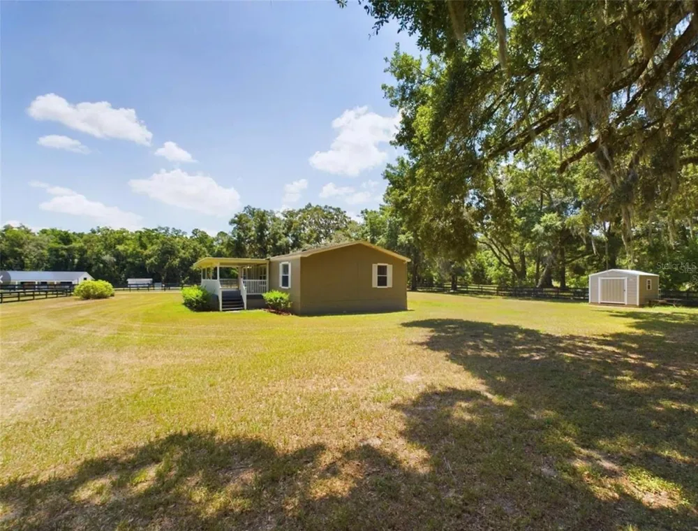 12250 NW 7TH PLACE ocala, FL 34482