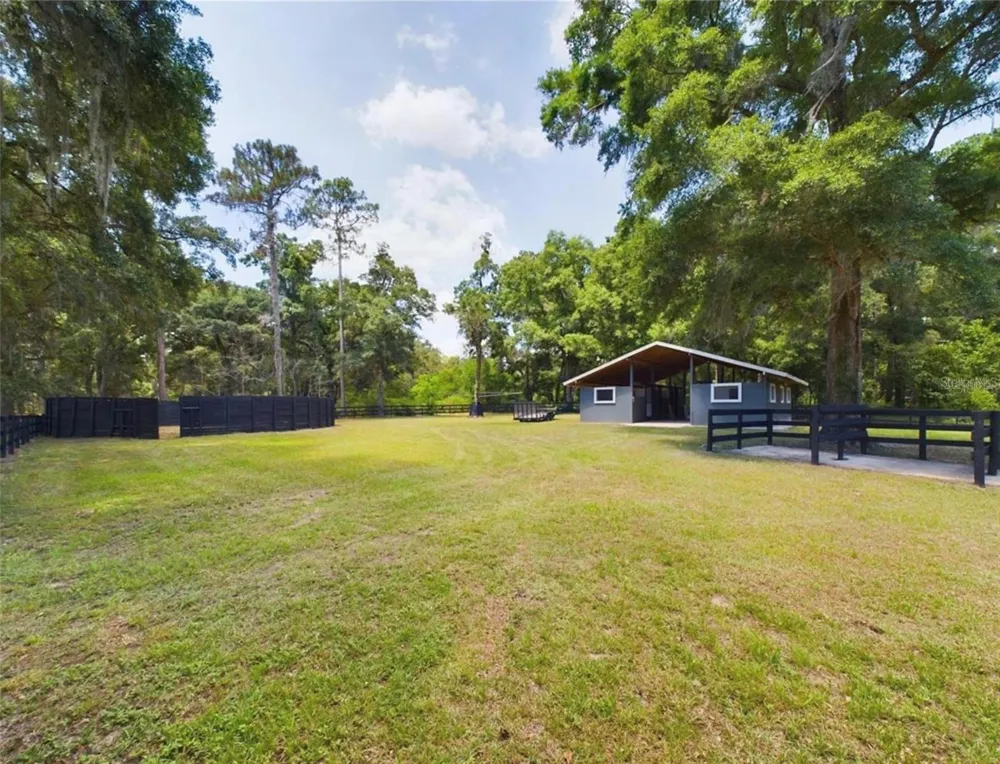 12250 NW 7TH PLACE ocala, FL 34482