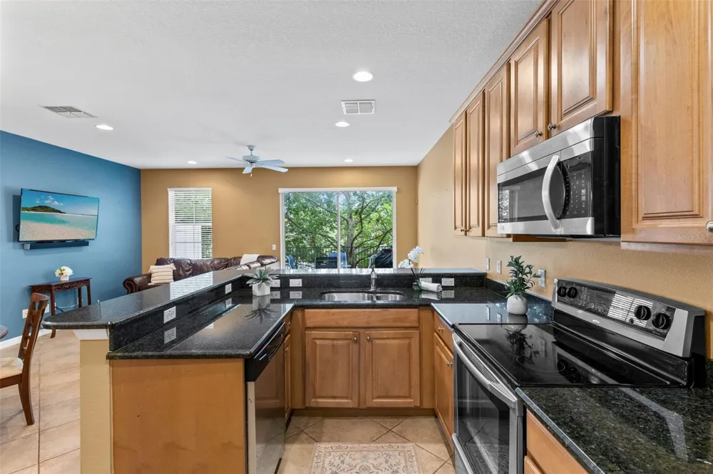 5128 CYPRESS BRANCH POINT Oviedo, FL 32765