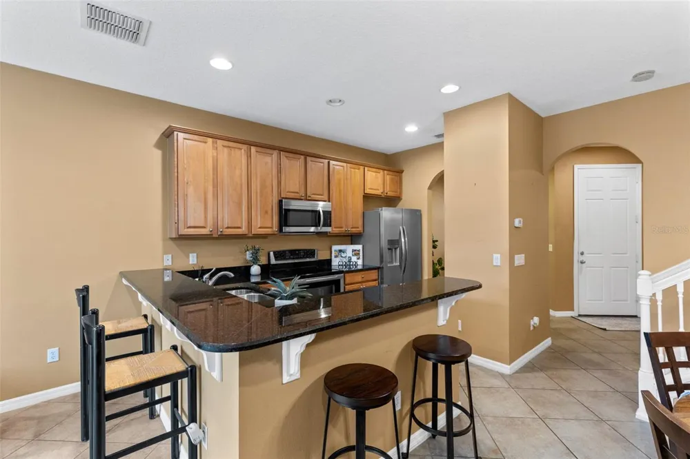 5128 CYPRESS BRANCH POINT Oviedo, FL 32765