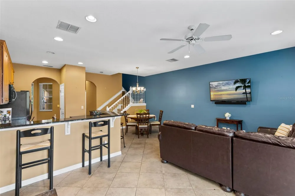 5128 CYPRESS BRANCH POINT Oviedo, FL 32765