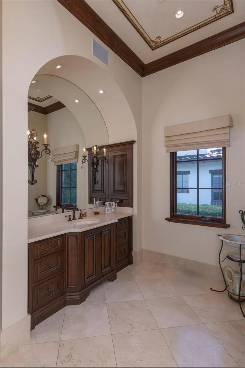 6119 GROSVENOR SHORE DRIVE Windermere, FL 34786