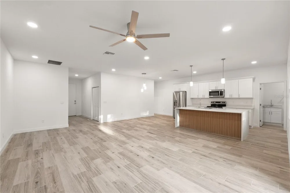 5352 LOWELL AVENUE Spring Hill, FL 34609