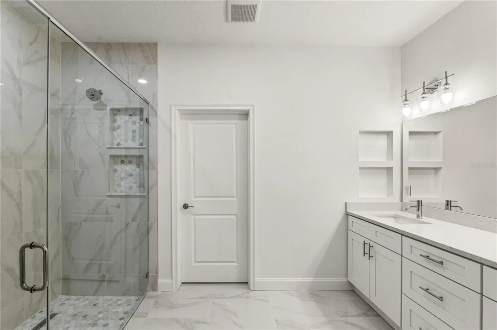 5352 LOWELL AVENUE Spring Hill, FL 34609