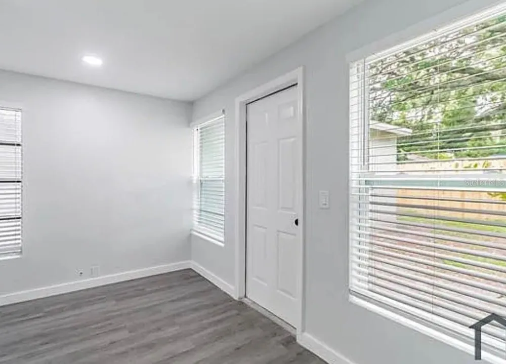 1706 W PALMETTO STREET Tampa, FL 33607