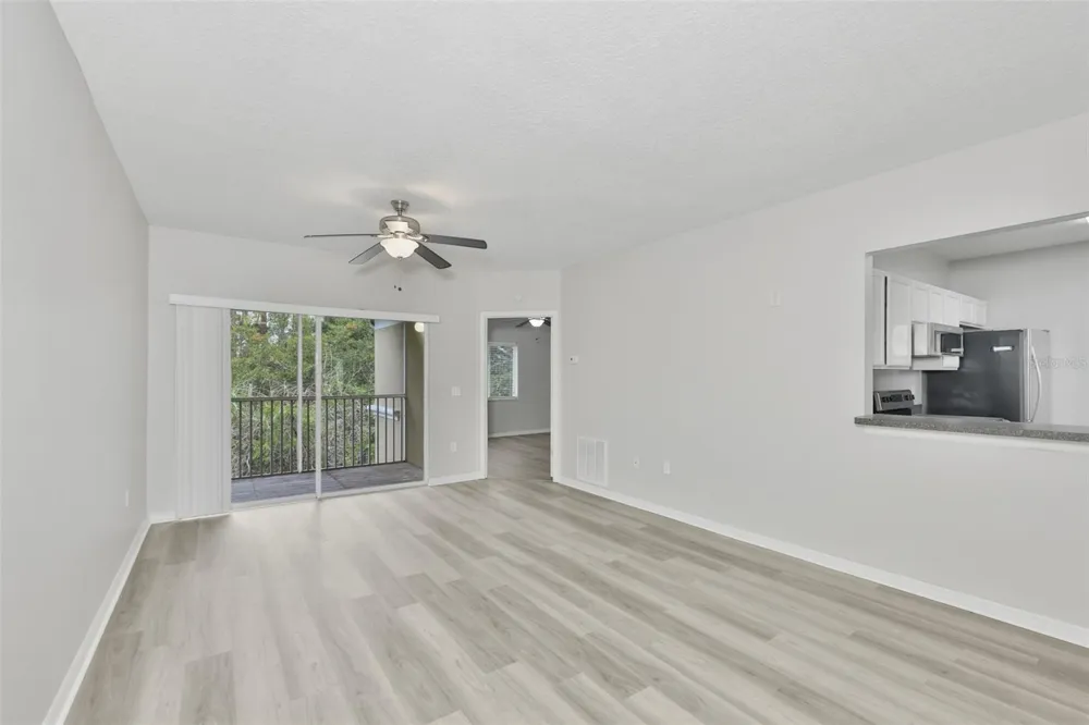 6437 CYPRESSDALE DRIVE #201 Riverview, FL 33578