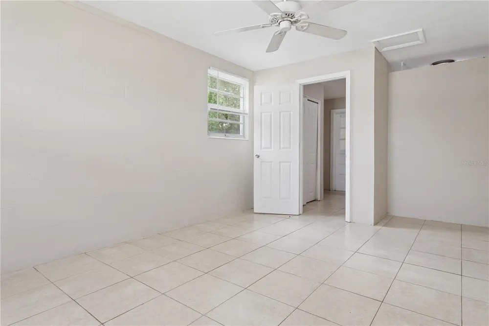 3337 CLYDESDALE DRIVE Holiday, FL 34691