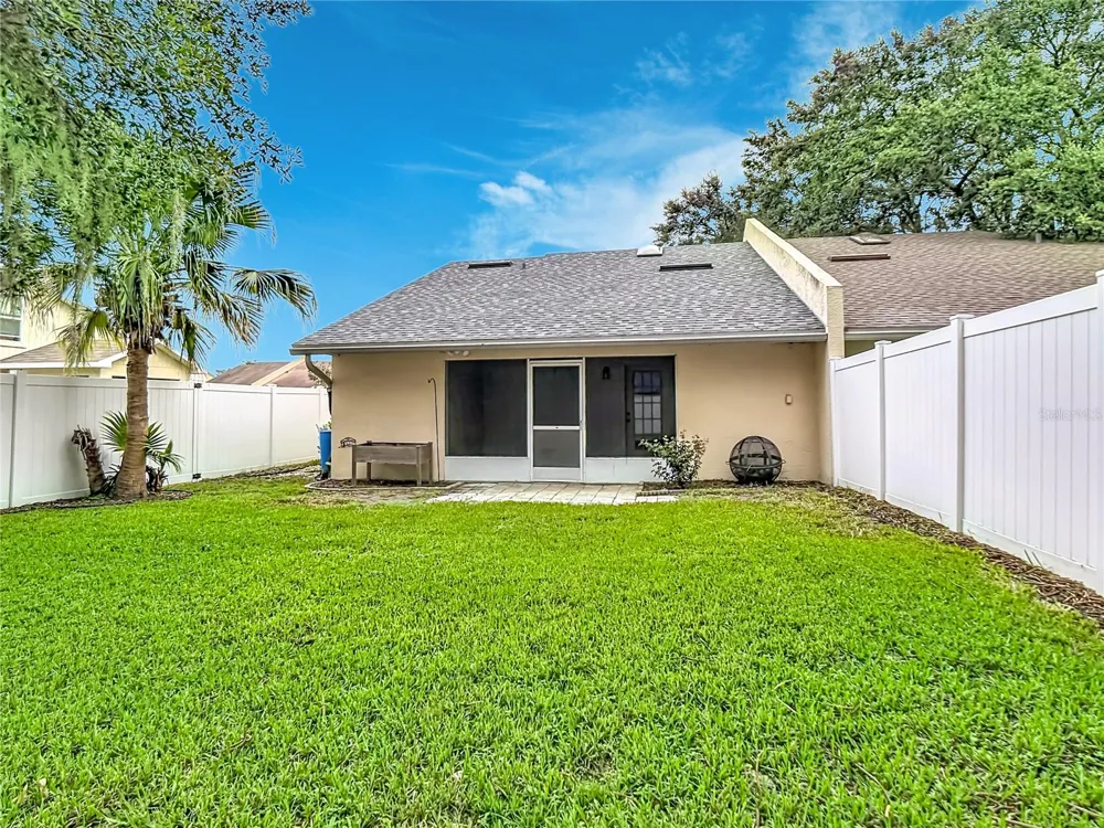 1436 SHIRLEY DRIVE Lakeland, FL 33810