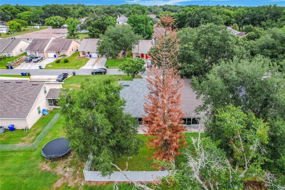 1436 SHIRLEY DRIVE Lakeland, FL 33810