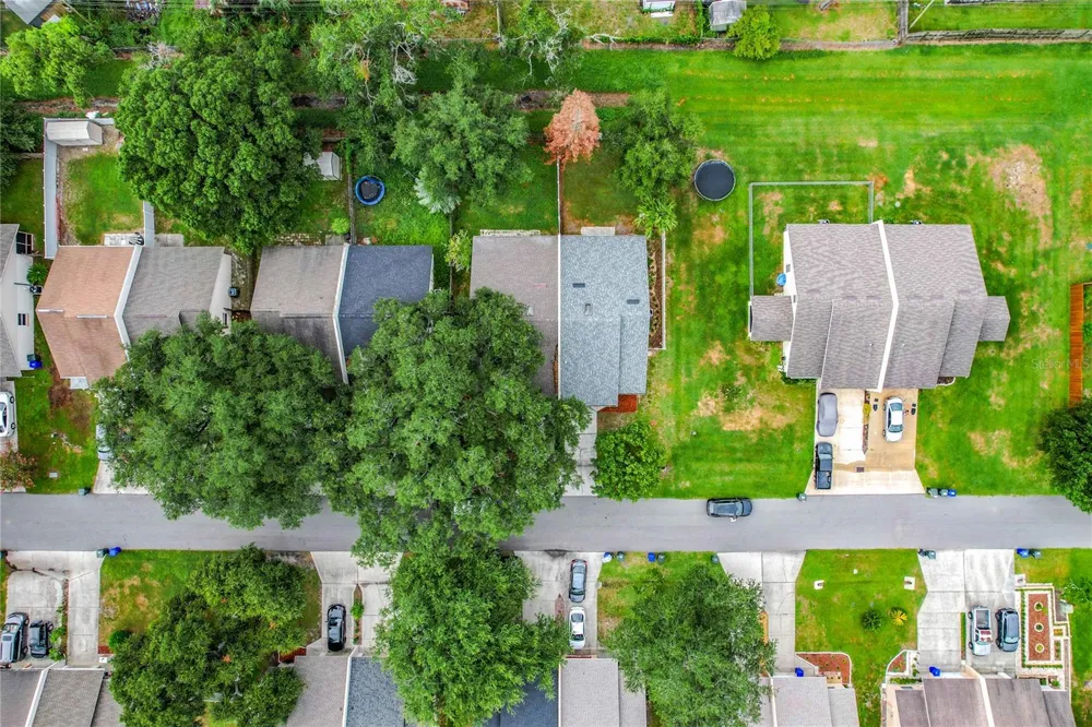1436 SHIRLEY DRIVE Lakeland, FL 33810