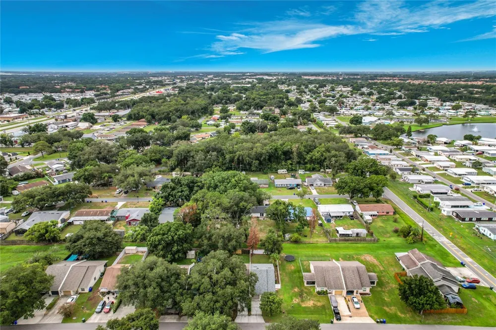 1436 SHIRLEY DRIVE Lakeland, FL 33810