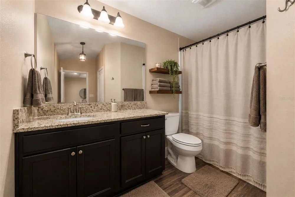 362 LAKE STREET Umatilla, FL 32784