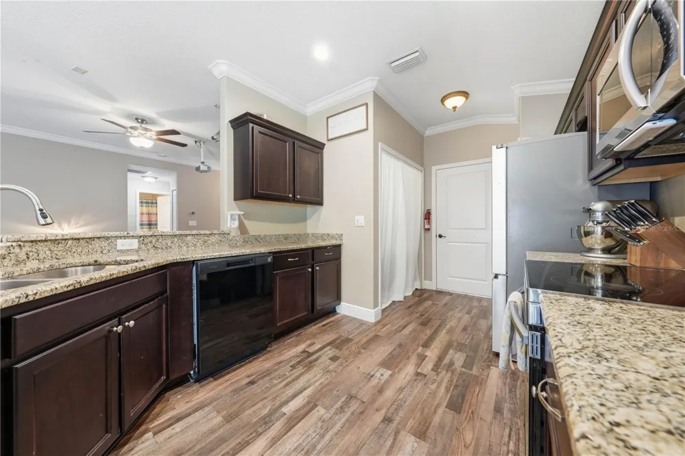 362 LAKE STREET Umatilla, FL 32784