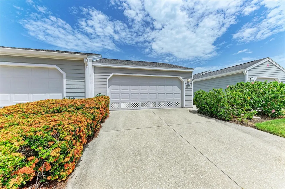 1218 SPOONBILL LANDINGS CIR Bradenton, FL 34209