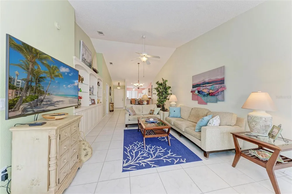 1218 SPOONBILL LANDINGS CIR Bradenton, FL 34209