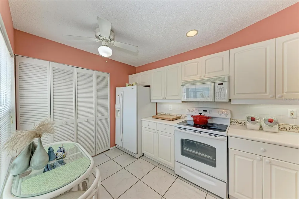 1218 SPOONBILL LANDINGS CIR Bradenton, FL 34209