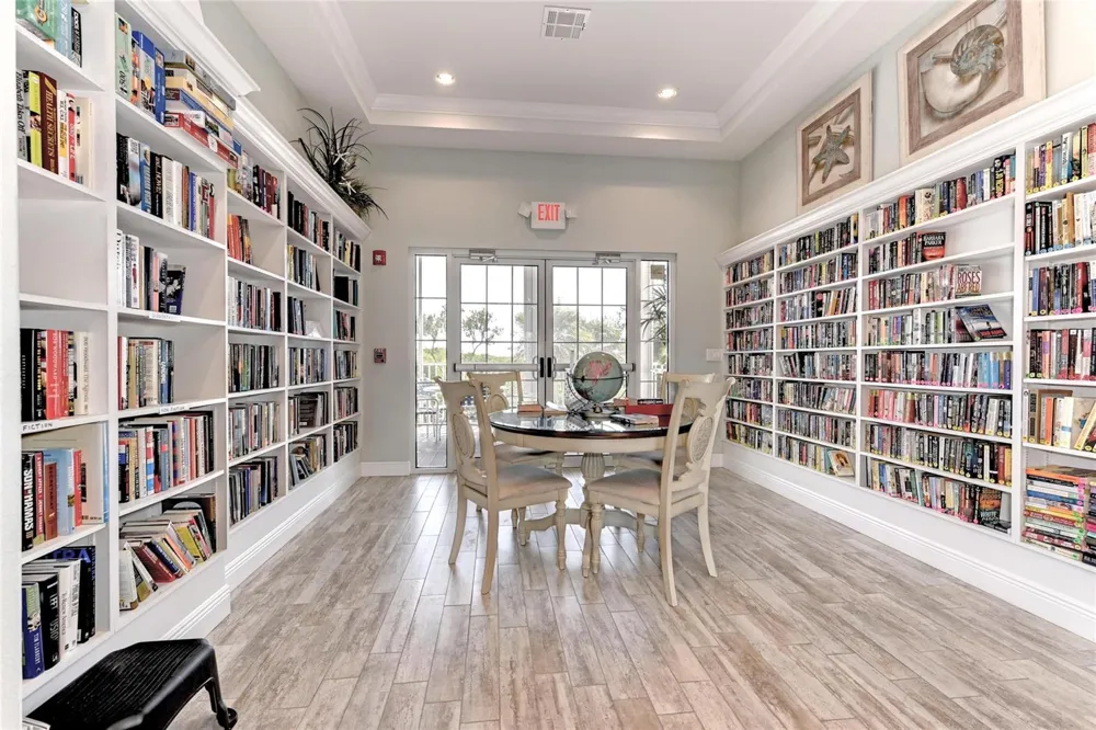 1218 SPOONBILL LANDINGS CIR Bradenton, FL 34209