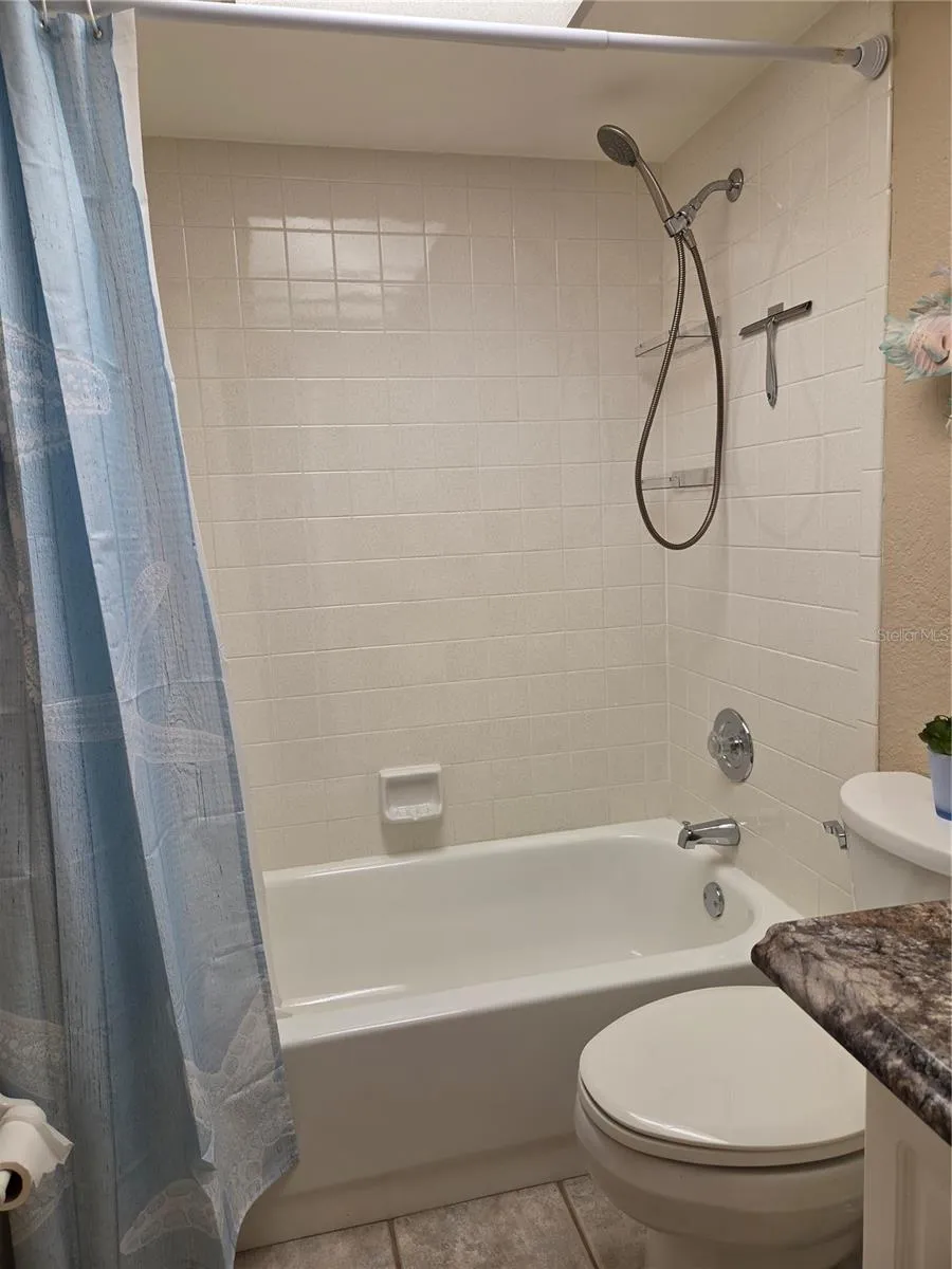 4016 OAKVIEW DRIVE #J8 Punta Gorda, FL 33980
