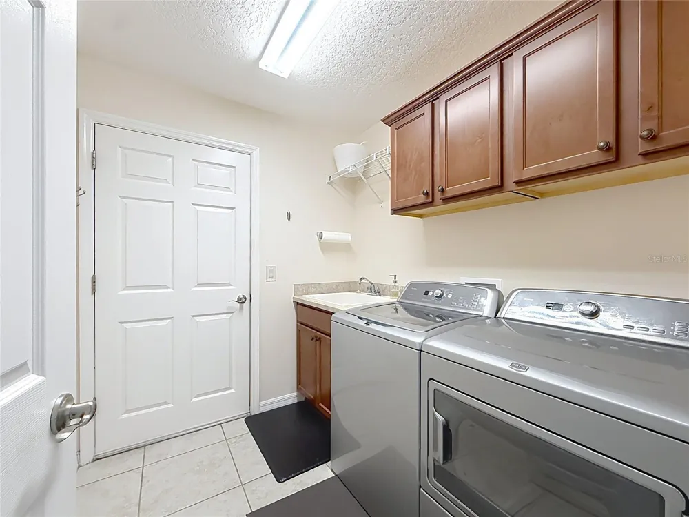 1967 FLOWERSVILLE PLACE The Villages, FL 32163