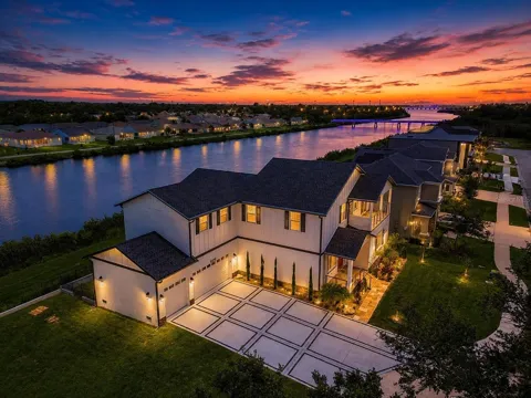 3426 CHANNELSIDE COURT