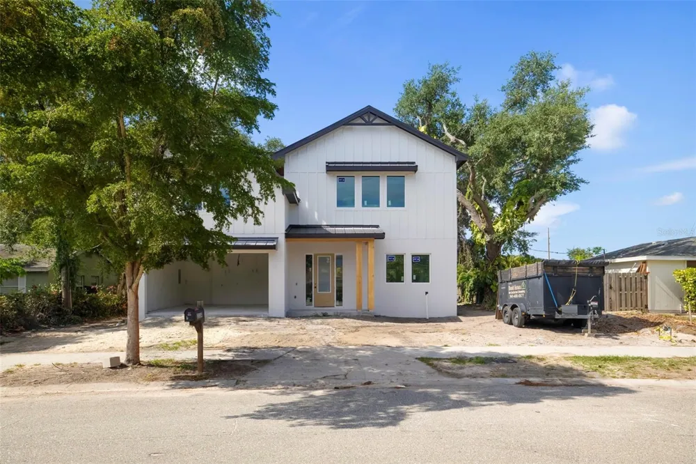 2114 FLOYD STREET Sarasota, FL 34239