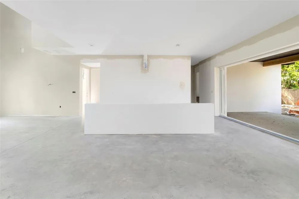 2114 FLOYD STREET Sarasota, FL 34239