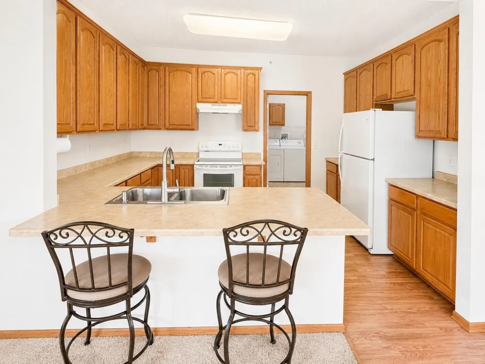 1246 Vernon Drive Carver, MN 55315