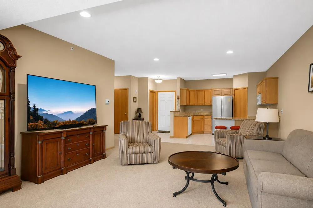 5985 Rowland Road #302 Minnetonka, MN 55343