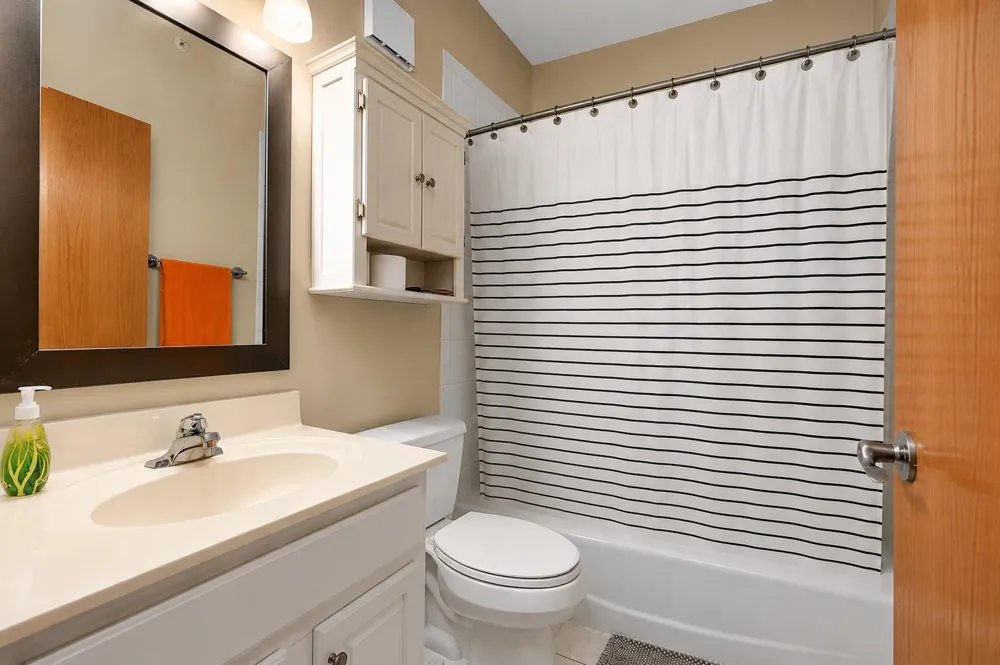 5985 Rowland Road #302 Minnetonka, MN 55343