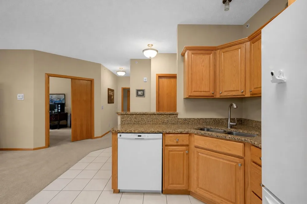5985 Rowland Road #302 Minnetonka, MN 55343