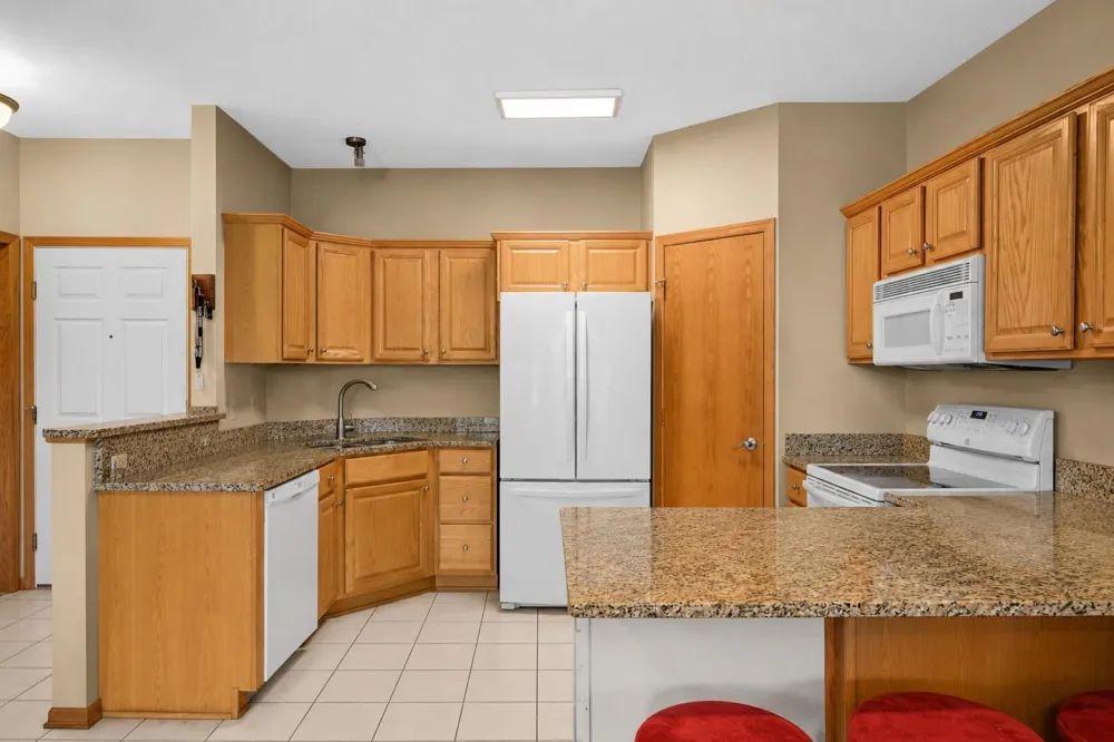 5985 Rowland Road #302 Minnetonka, MN 55343