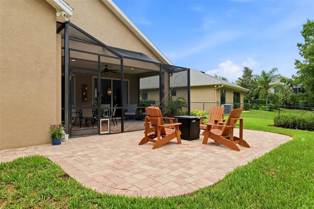 14828 MAN O WAR DRIVE Odessa, FL 33556