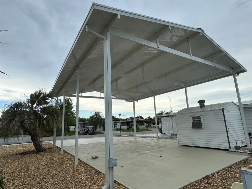 4842 BOBBY AVENUE #Lot 198 Zephyrhills, FL 33541