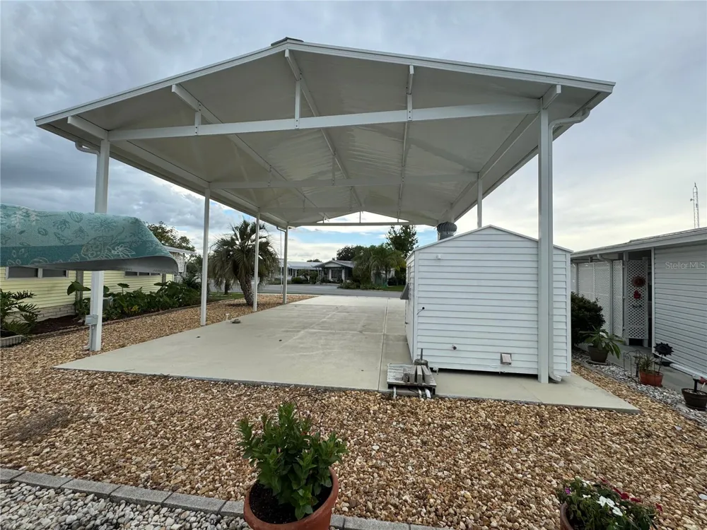 4842 BOBBY AVENUE #Lot 198 Zephyrhills, FL 33541